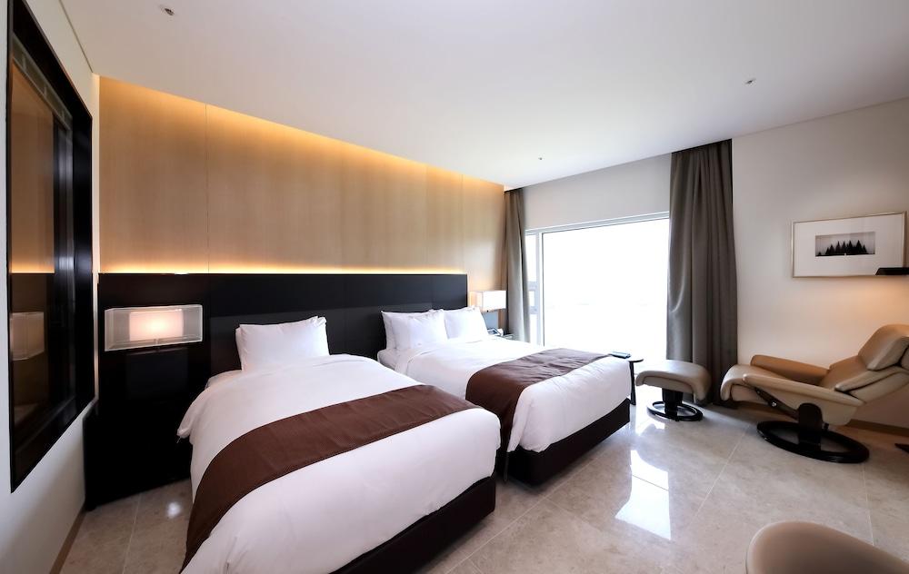 Resort Midas & 4*